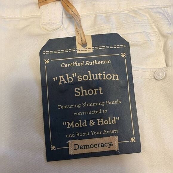 "Ab"solution® 5" White Denim Shorts NWT size 10 - Picture 6 of 6